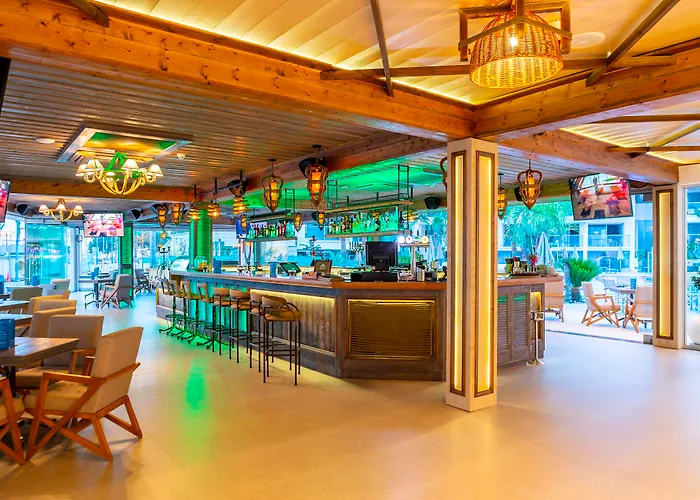 Limanaki & Hotel Ayia Napa