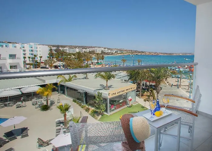 Hotel Limanaki Hotel&suites 4*