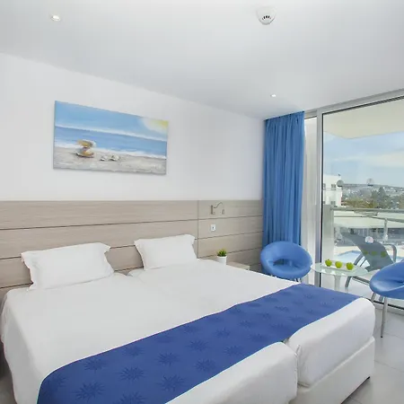 Limanaki & Hotell