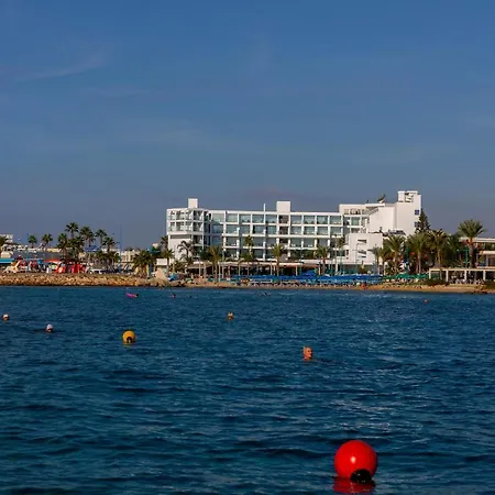 Limanaki & Hotell 4*