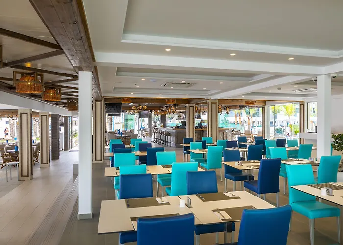 Limanaki & איה נאפה