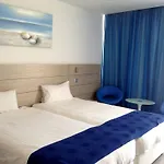 Limanaki &