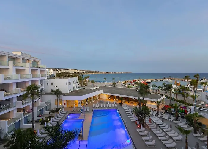 Limanaki & Hotell Ayia Napa